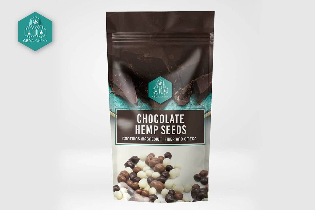 Hemp seeds with chocolate: healthy snack.